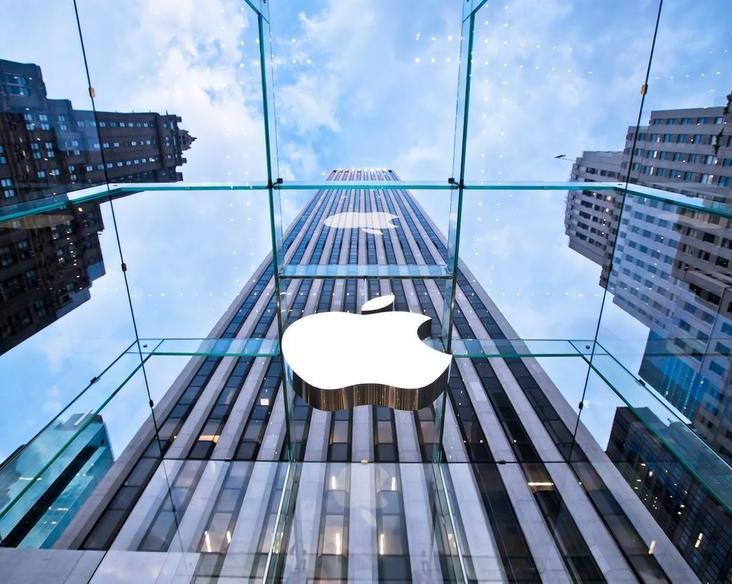Apple грозит судебное разбирательство за отключение России от Apple Pay. Есть ли шанс у россиян отстоять свои права?